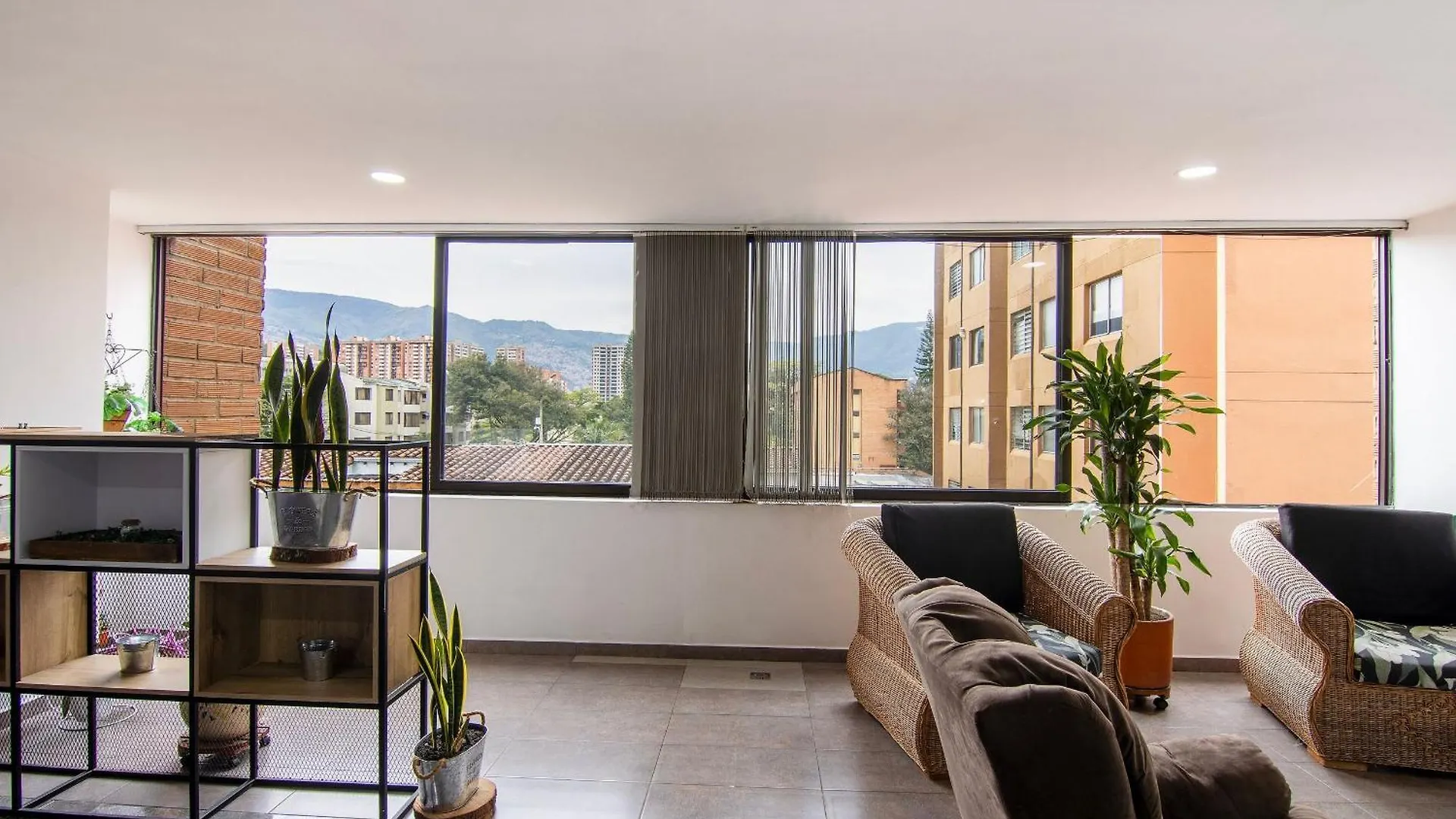 Laureles Amplio Fresco Acogedor 8 Personas Apartment Medellin