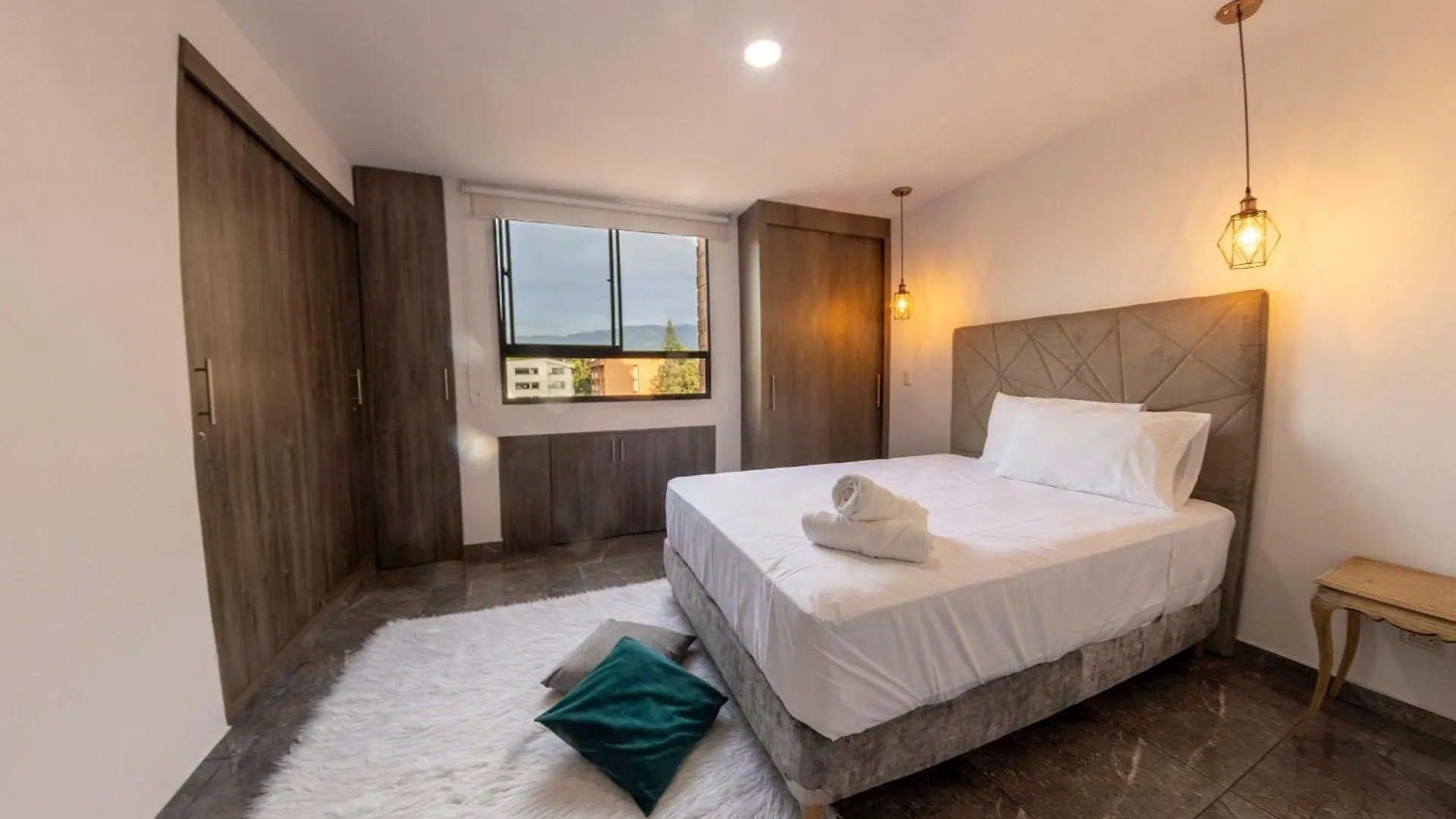 Laureles Amplio Fresco Acogedor 8 Personas Apartment Medellin