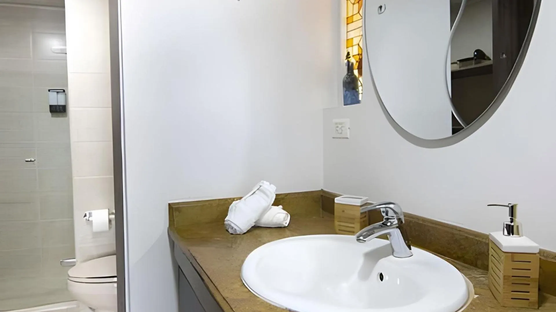 Laureles Amplio Fresco Acogedor 8 Personas Apartment Medellin 0*,