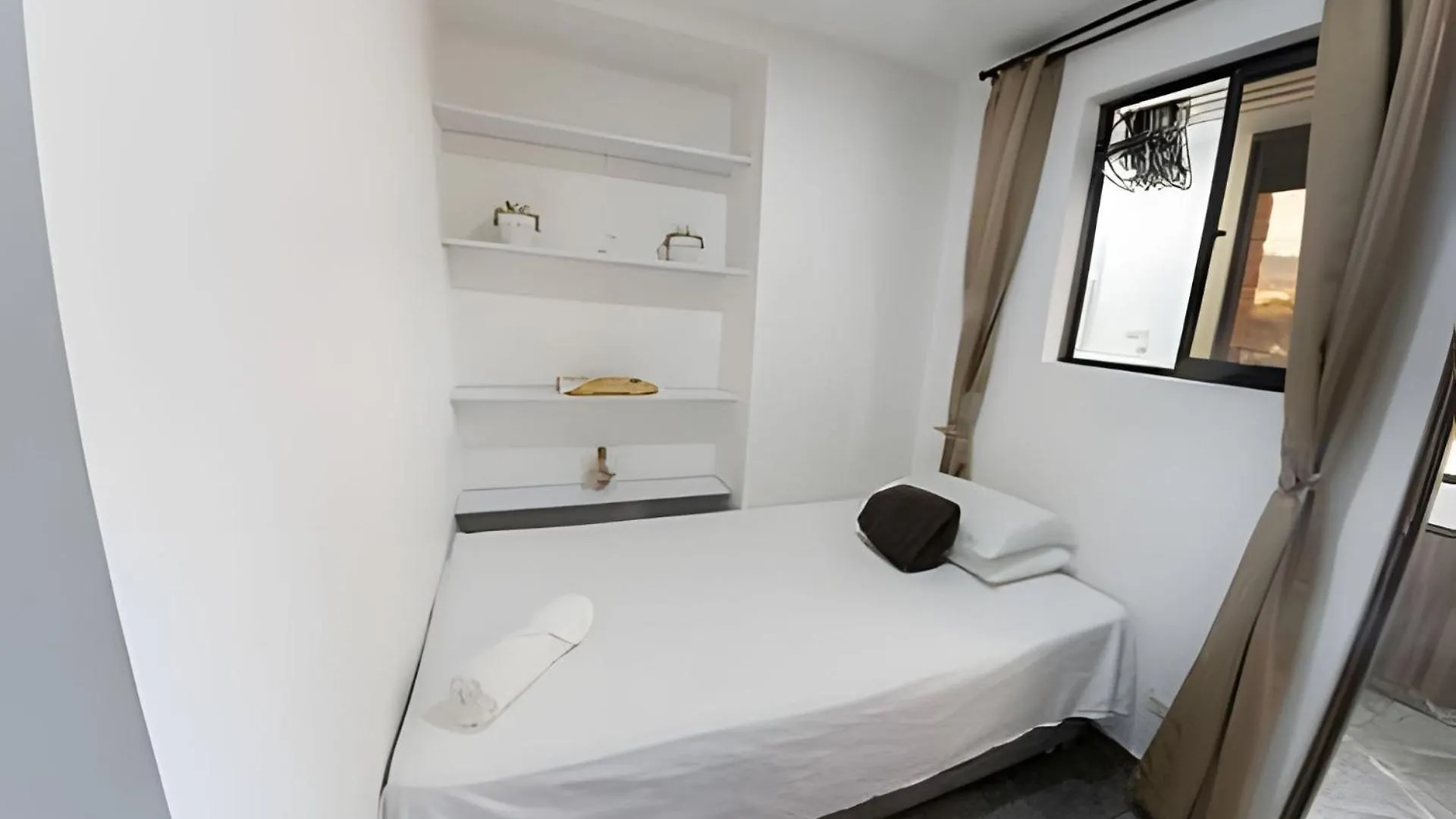 Laureles Amplio Fresco Acogedor 8 Personas Apartment Medellin