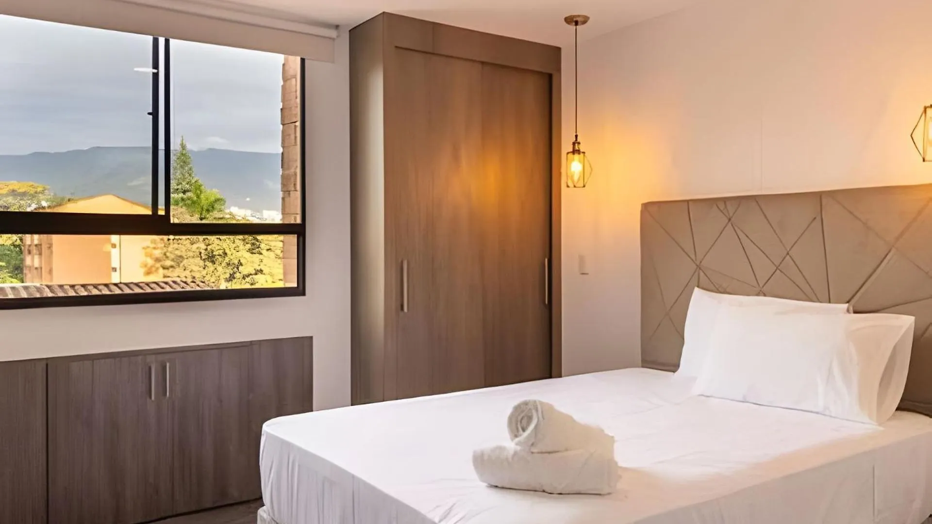 Laureles Amplio Fresco Acogedor 8 Personas Apartment Medellin
